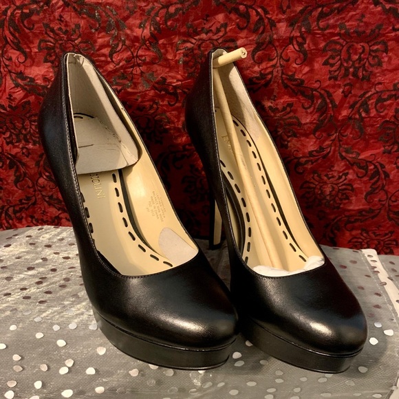 Enzo Angiolini black leather platform pumps size 8 - Picture 3 of 7